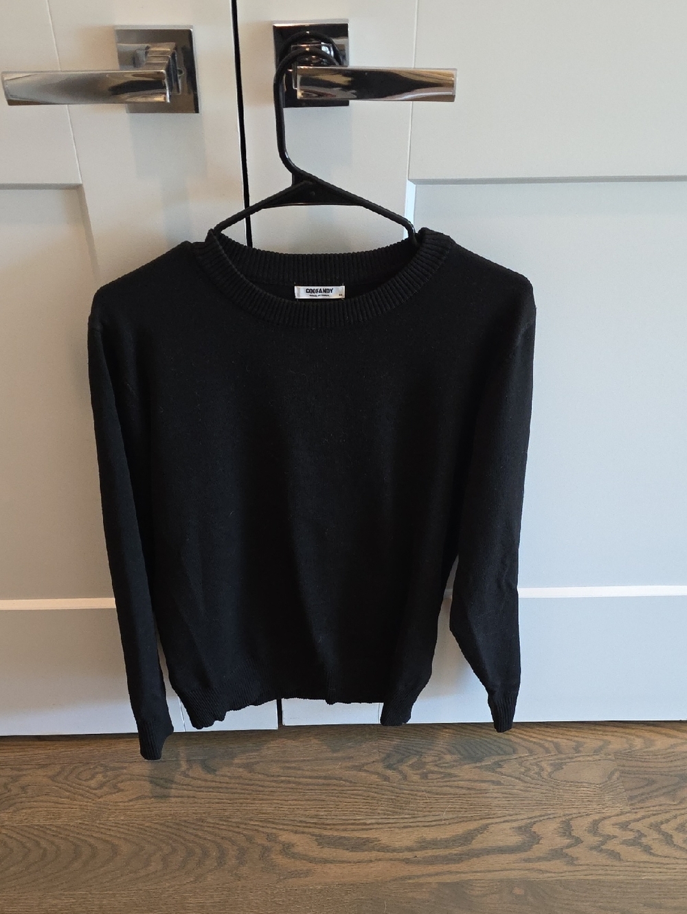 Coofandy Classic Black Crewneck Women's Sweater
